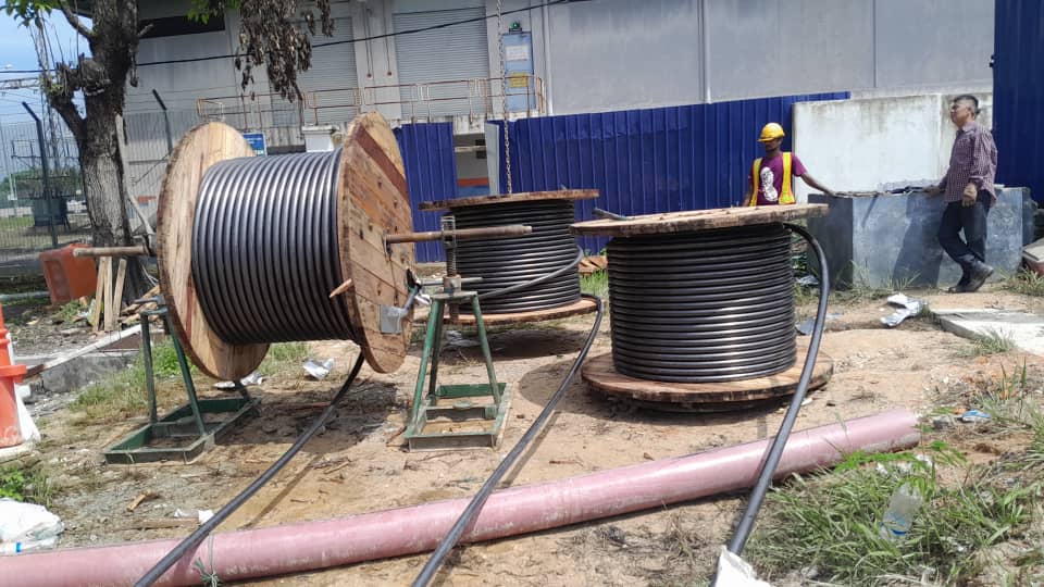 11kV overhead cable installation